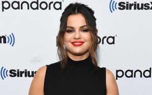 Selena Gomez Girang Bukan Main Lagunya Puncaki Chart Billboard Hot 100 Pertama Kalinya