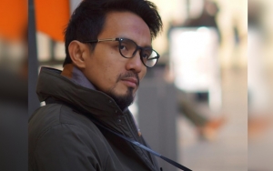 Ricky Zainal Bos Ammar TV Bantah Kisah 'Layangan Putus', Foto Bareng Teuku Wisnu Dicibir