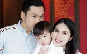 Princess Sejati, Sandra Dewi Ngode ke Harvey Liburan Mewah ke Disneyland?
