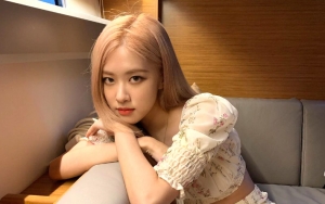 Cantik Banget, Gaya Feminin dan Modis Rose BLACKPINK di Bandara Dipuji Habis-Habisan