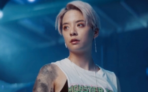 Amber f(x) Ciuman Hot dengan Aktor Michael Bow di MV 'Other People'