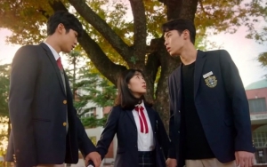 Rowoon Hentikan Lee Jae Wook Lamar Kim Hye Yoon di 'Extraordinary You', Netter Doakan Happy Ending