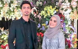 Vebby Palwinta Kembali Pamer Foto Berdua Bareng Calon Suami, Arie Untung Bocorkan 'Mahar'
