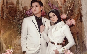 Cut Meyriska 'Bumil' Ngumpet di Ketiak dan Dipangku Roger, Bagian Perut Ditutupi Bikin Kepo