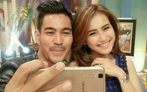 Reaksi Tak Terduga Ayu Ting Ting Saat Robby Purba Bilang Cari Istri Asli Betawi Kode Ada Rasa?