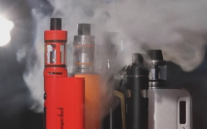 Rokok Elektrik dan Vape Siap Dilarang, Indikasi yang Ilegal Bakal Menjamur?