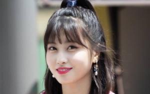 Momo Twice Dapat Hadiah Ultah Mainan 'Dewasa'