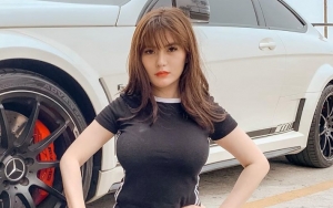  Pose dan Caption 'Profokatif' Angela Lee Bikin Berpikir Keras Sampai Tuai Respons Begini