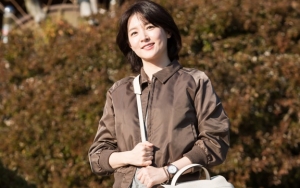 Tak Niat Pamer, Lee Young Ae Kaget Fotonya Nonton Konser BTS Jadi Viral