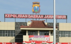 Ojol Dilarang Masuk Mapolda Jatim Menyusul Kasus Bom Bunuh Diri di Medan