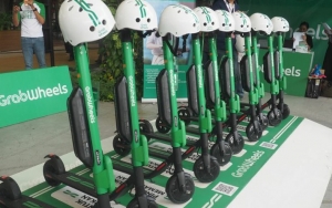 Pengendara Skuter Listrik Tewas Tertabrak, Ini Kata Kemenhub