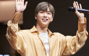 Light Stick Resmi Kang Daniel Dituduh Jiplak Wanna One dan Mantan Member Lain