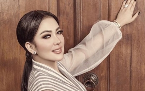 Syahrini Kembali Bikin Geger Usai Ketahuan Pakai Coat Cantik Seharga Rp 213 Juta