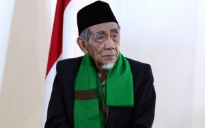 Ketua Umum PPP Harap Mbah Moen Dijadikan Pahlawan Nasional