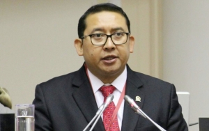 Ahok Mulus Masuk BUMN, Fadli Zon Sebut Karena 'Teman Sejati' Jokowi
