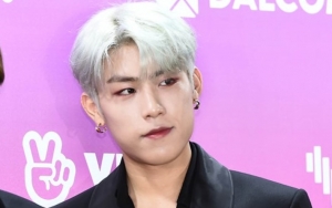 Park Woojin AB6IX Cedera Dan Jalani Operasi Lutut, Bakal Hiatus Dari Promosi Untuk Pemulihan