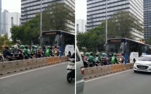 Viral Pemotor 'Tak Tahu Diri' Lawan Arus dan Paksa Mundur TransJakarta
