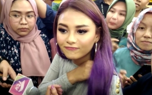 Aurel Hermansyah Sebut Dokter Belum Temukan Penyebab dan Obat Penyakit yang Diderita Ashanty