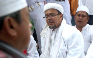 Pengacara Yakin Habib Rizieq Dicekal atas Permintaan RI Namun Kesulitan Peroleh Bukti