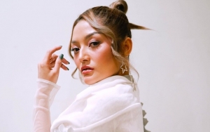  Dandan Ala Princess Bermahkota, Bentuk Bibir Siti Badriah Curi Perhatian