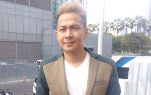 Delon Thamrin Enggan Tinggal di Luar Jakarta hingga Bela-belain LDR dengan Istri Meski Baru Menikah