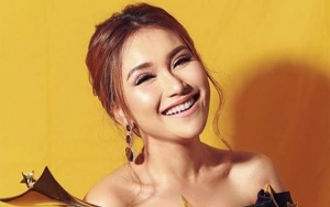 Muncul Isu Ingin Jadi Caleg, Ini Kata Ayu Ting Ting