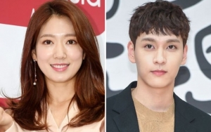 Park Shin Hye dan Choi Tae Joon Tertangkap Kamera Kencan Nonton Konser IU