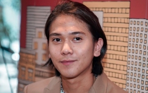 Iqbaal Ramadhan Bakal Beradu Akting dengan Tante-tante Lucu di Film Terbaru 'Ali & Ratu Ratu Queens'