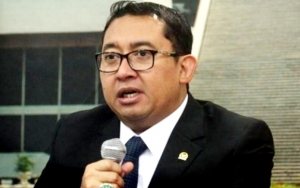 Fadli Zon Kritik Stafsus Jokowi, Istana Beri Respons Tak Terduga