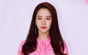 Song Ji Hyo Diejek Mirip Nenek-Nenek Usai Kepergok Pakai Dalaman Ini di 'Running Man'