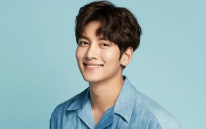 Asia Artist Awards 2019: Ji Chang Wook Disebut Pacar Idaman Saat Berangkat ke Vietnam