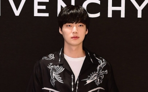 Ahn Jae Hyun Langsung Minta Maaf di Kemunculan Perdana Usai Masalah Perceraian