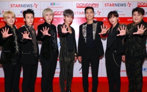 Asia Artist Awards 2019: Lucunya Super Junior Dipanggil Foto di Red Carpet Malah ke Panggung