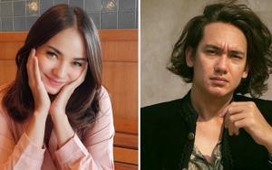 Enzy Storia Pose Sok Galak Dikomentari Adipati Dolken, Netter: Pepet Terus!