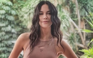 Sophia Latjuba Mualaf Pakai Baju Tidur Seksi, Tato Hati di Punggung Jadi Sorotan