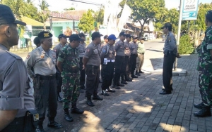 Puluhan TNI-Polri Jaga Asrama Papua di Surabaya Minggu Dini Hari, Ada Apa?