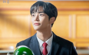 Rowoon SF9 Gagal Move On Dari 'Extraordinary You', Fans Main Tebak-Tebakan