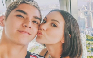 Usai Balikan, Foto Seksi Alyssa Pacar Al Ghazali Dekat Masjid Jadi Sorotan