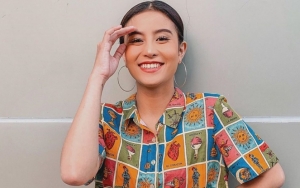 Awkarin Akhirnya Perdana Pamer Foto Bareng Putra Sulung Wishnutama, Tatapan Maut Bikin Auto Baper