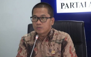 Viral Kisah Istri di Surabaya Ditinggal Suami Karena Anak Cacat, DPR Minta PPPA Soroti