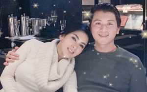 Pamer Foto Lawas, Syahrini Ledek Kalung Reino Barack Yang Diduga Pemberian Mantan