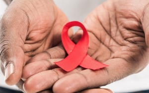 Dinkes DKI Sebut LGBT Jadi Tren Baru Penularan HIV/AIDS