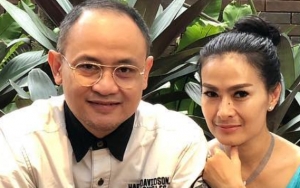 Iis Dahlia 'Ngeles' Suami Pilot Tak Urusi Bagasi Isi Harley, Reaksi Pakar Penerbangan Mengejutkan