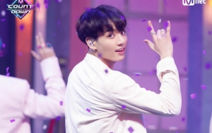 Tangan Jungkook Tak Disorot Saat Bawakan 'Boy With Luv' di MMA Dan MAMA 2019, Inikah Alasannya?