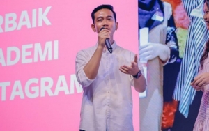 Gibran Daftar Pilkada Solo Diantar Ratusan Pendukung, Jokowi Pesan Jangan Ada Jalan Pintas