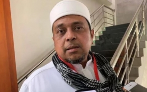 Menteri Agama Ancam Polisikan Pelarang Atribut Natal, Ini Kata PA 212