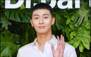 'Itaewon Class' Rilis Poster Perdana, Park Seo Joon Kembali Akui Sangat Tertekan