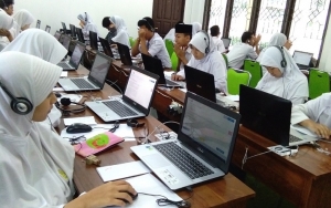 Sempat Ragu, Kini Wakil Ketua Komisi X Dukung Wacana Nadiem Hapus UN