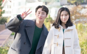 Bintangi 'Extraordinary You', Lee Jae Wook Ngaku Sangat Cocok dengan Kim Hye Yoon