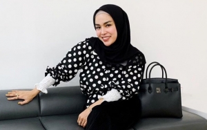 Medina Zein Beri Jawaban Begini Saat Dibilang Judes oleh Orang Tak Dikenal